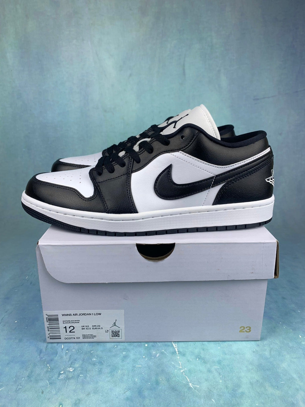 Air Jordan 1 Low Panda Black and White Unisex Sneakers DC0774-101