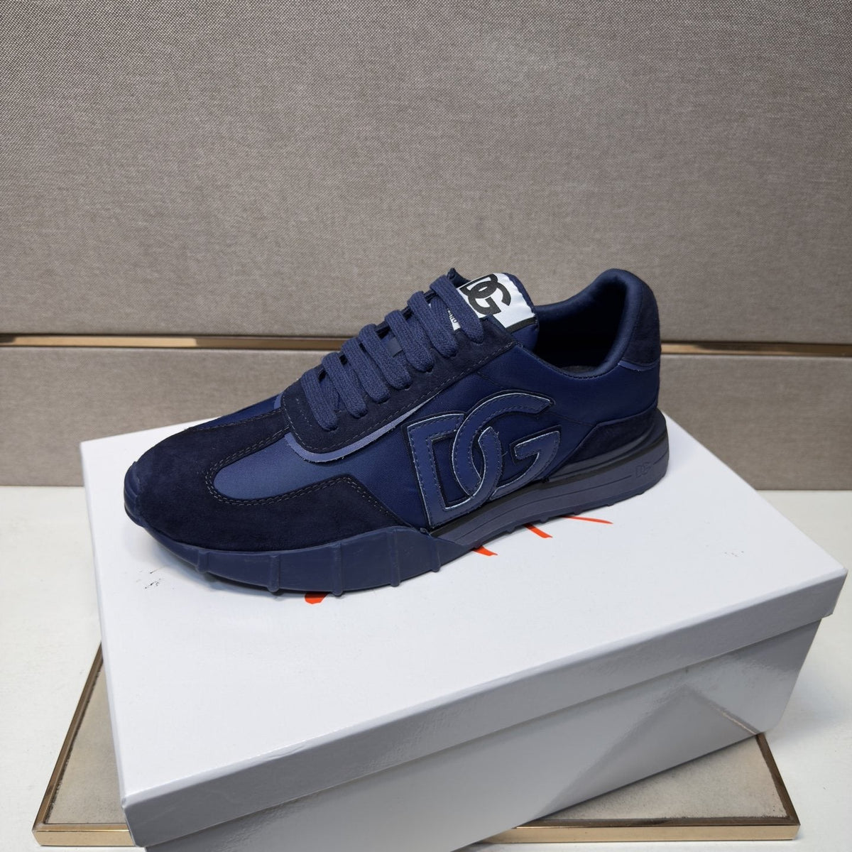 Dolce & Gabbana Navy Logo Low-Top Sneakers