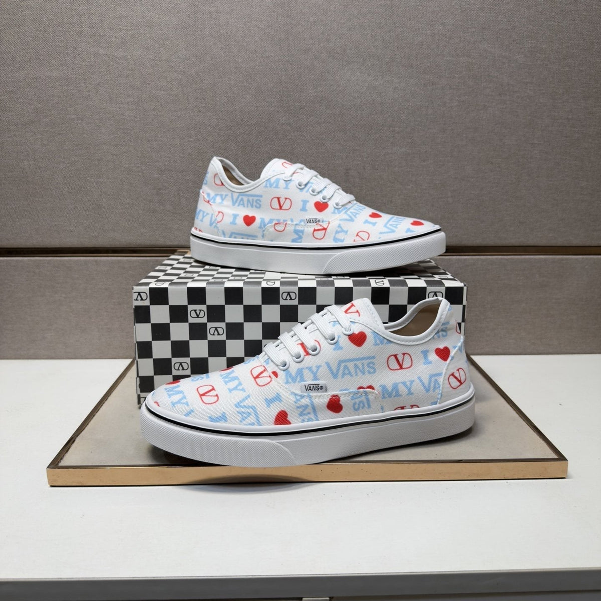 Vans Men's White Graphic Low-Top Sneakers